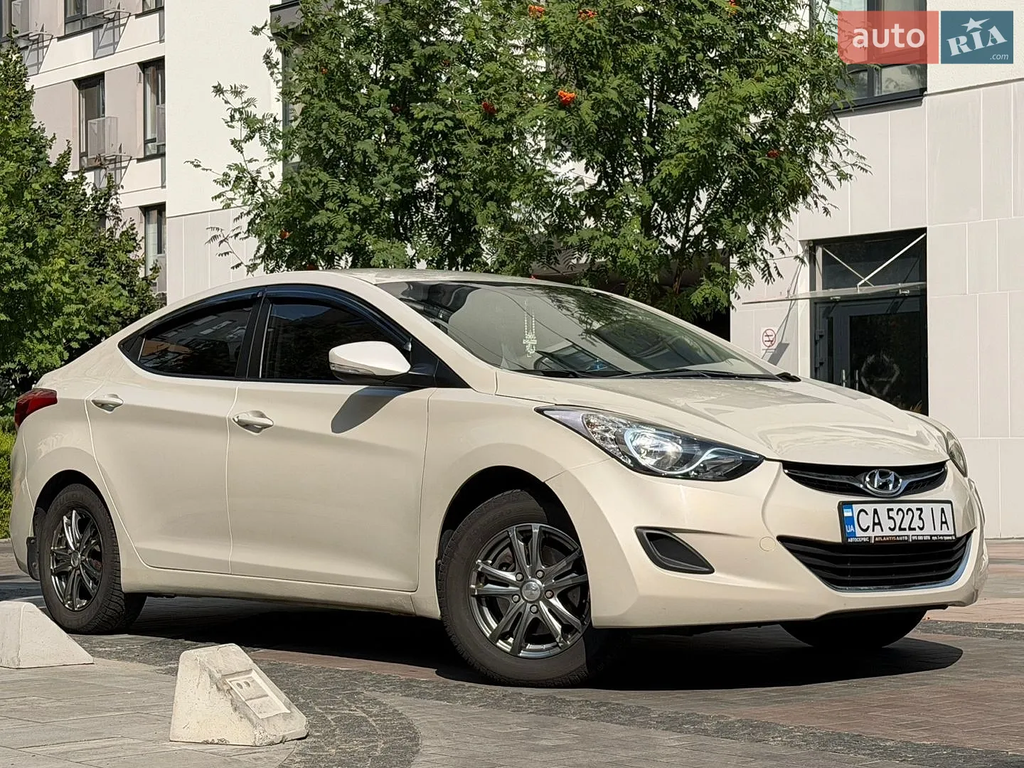 2012 Hyundai Elantra - мініатюра 3