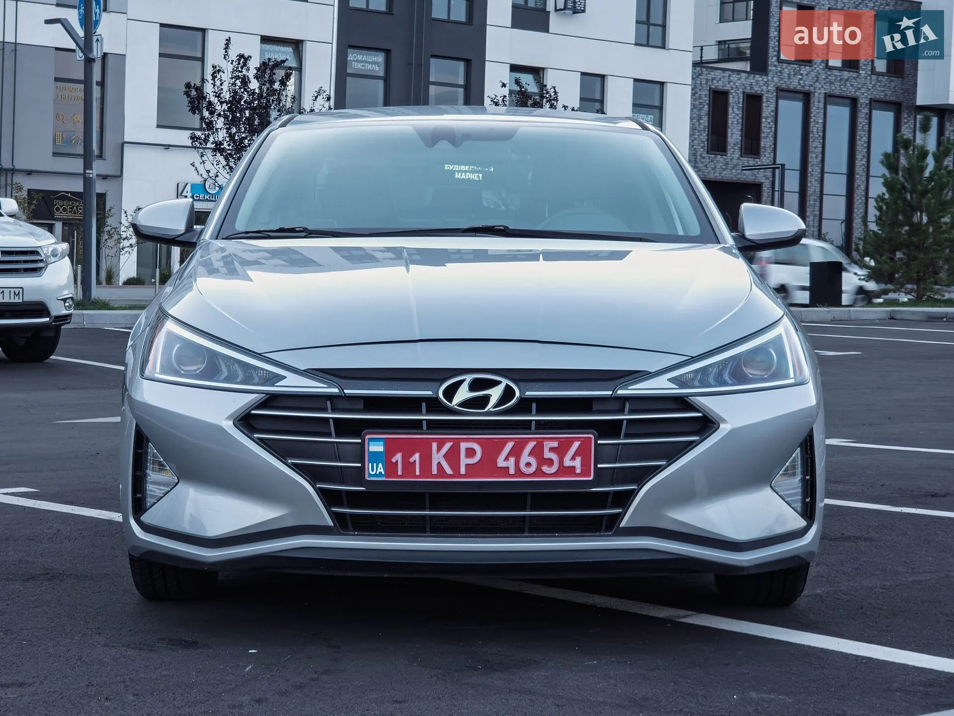 2019 Hyundai Elantra - мініатюра 10