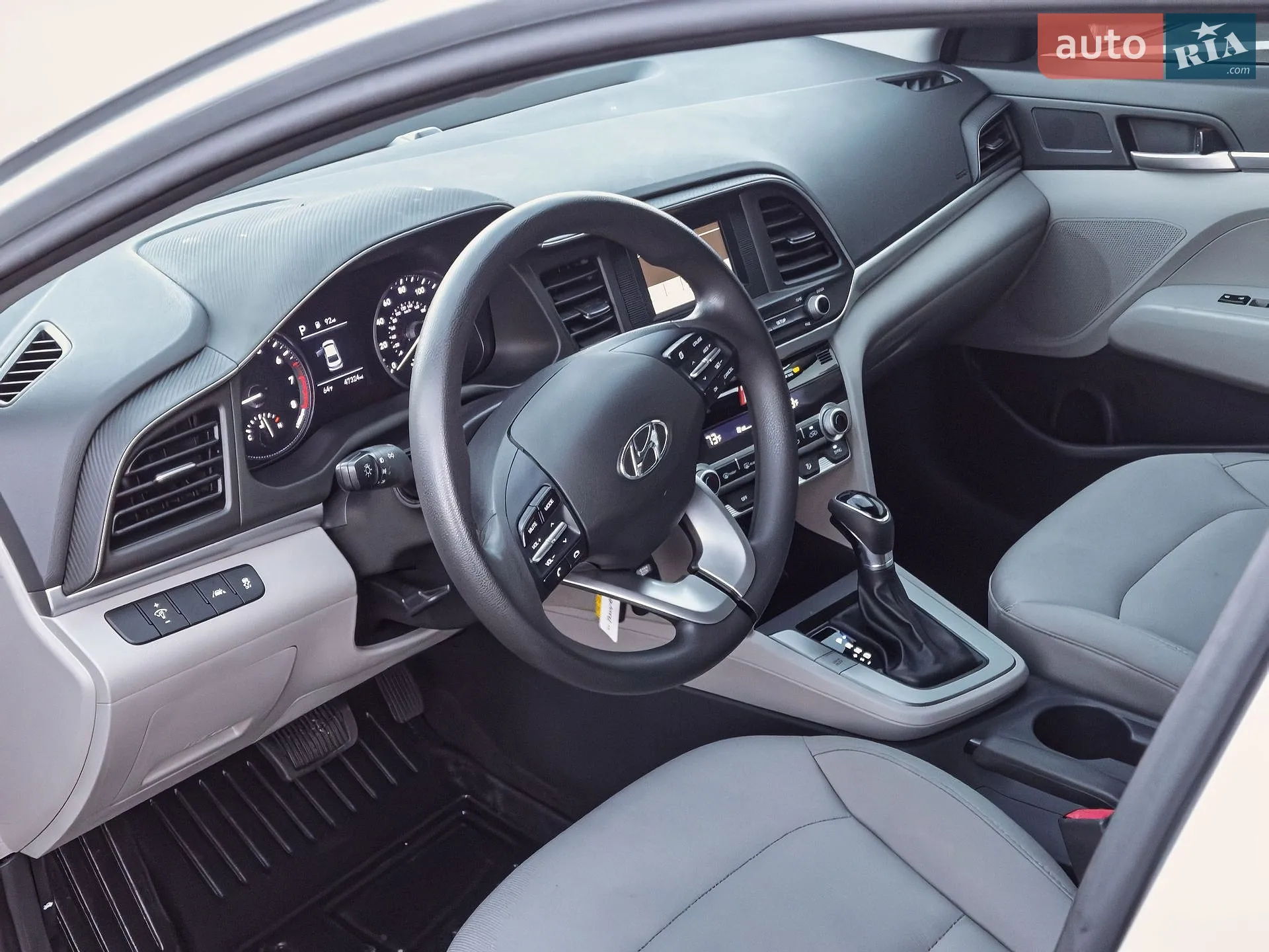 2019 Hyundai Elantra - мініатюра 15