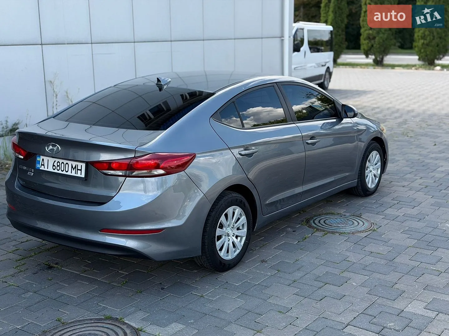 2018 Hyundai Elantra - мініатюра 11