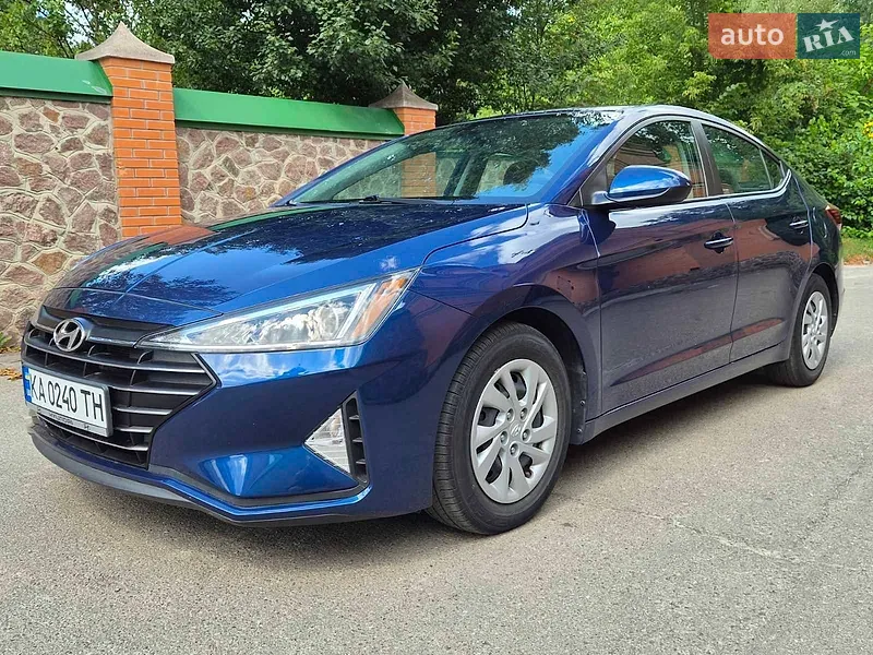 Hyundai Elantra