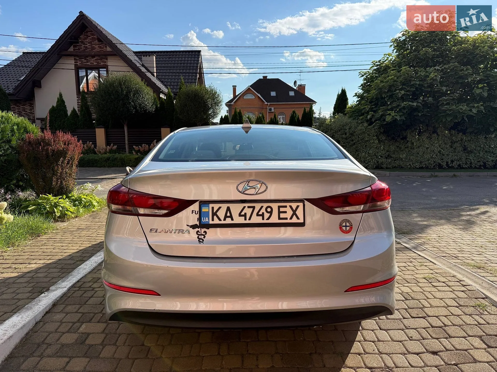 2018 Hyundai Elantra - мініатюра 8