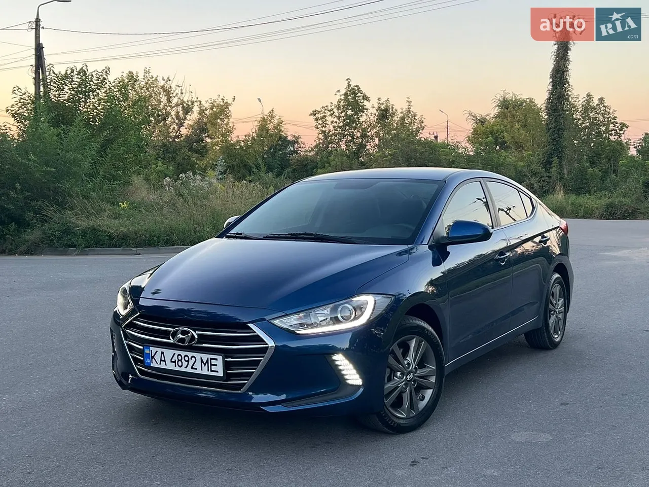 2016 Hyundai Elantra - мініатюра 27