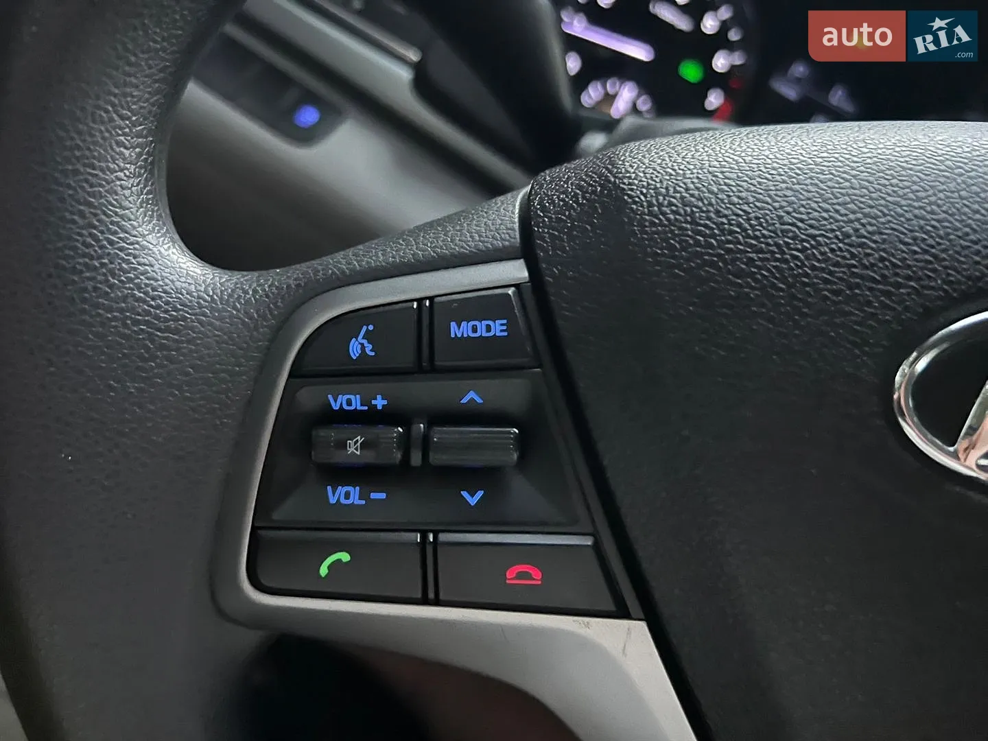 2016 Hyundai Elantra - мініатюра 25