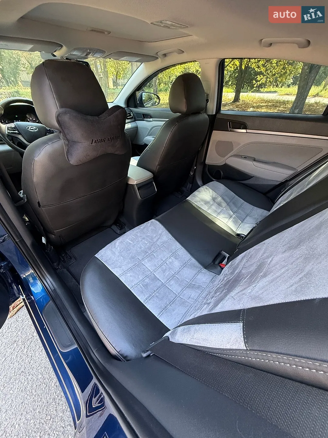 2018 Hyundai Elantra - мініатюра 20