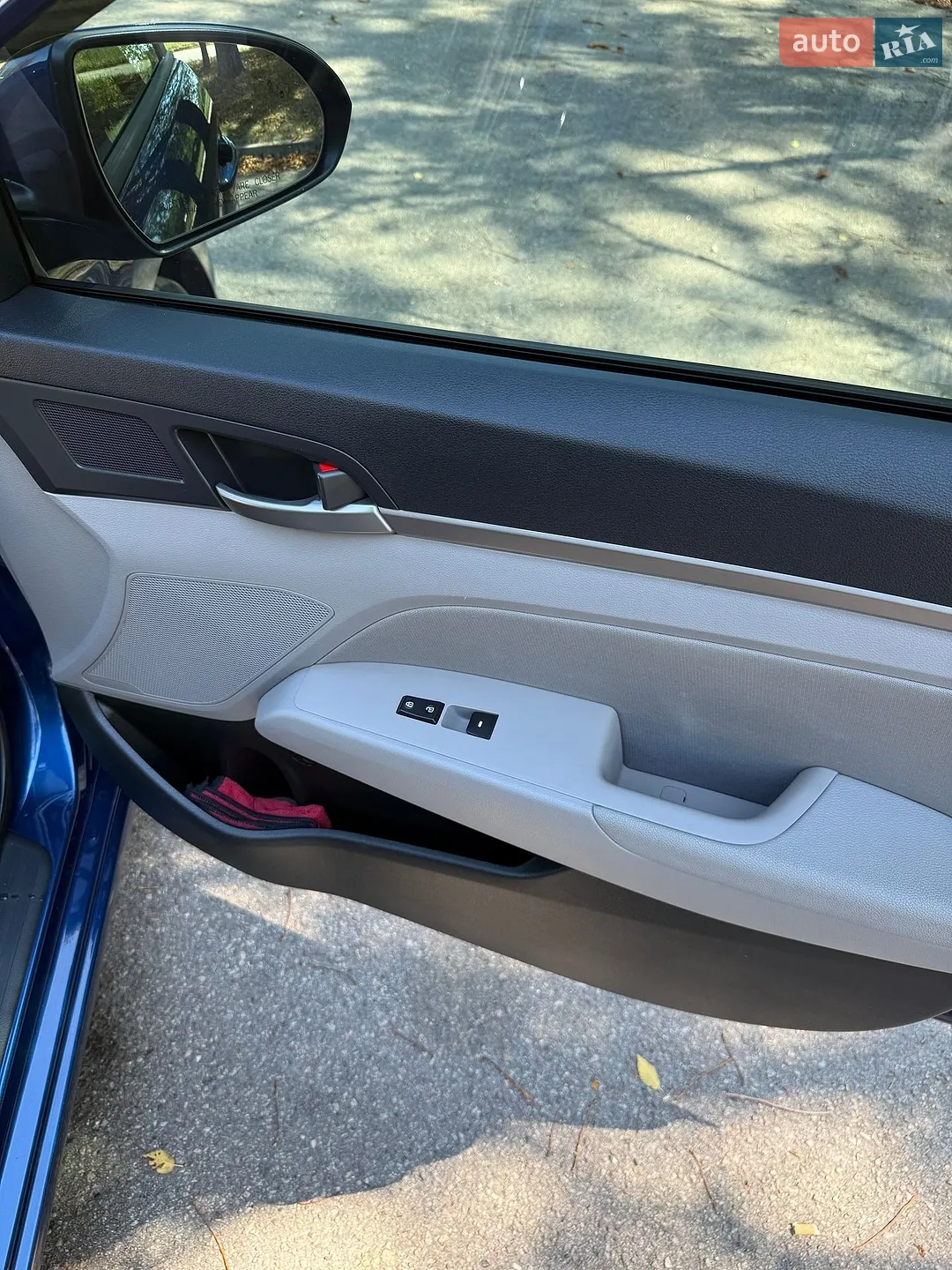 2018 Hyundai Elantra - мініатюра 17