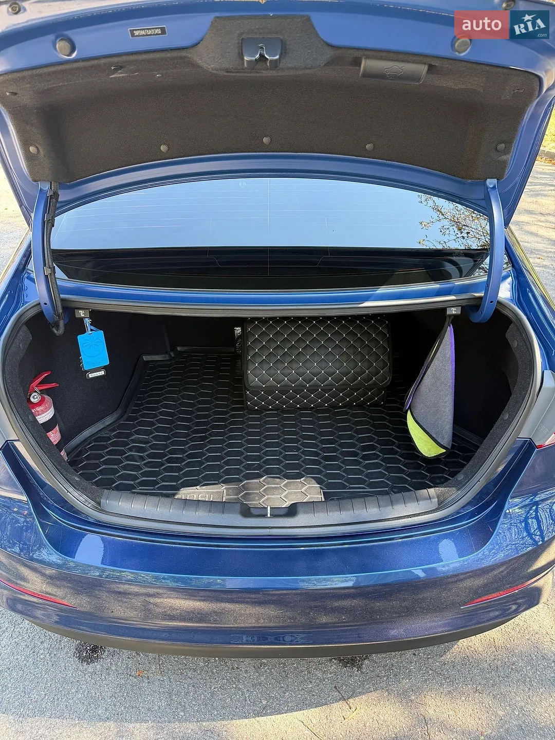 2018 Hyundai Elantra - мініатюра 24
