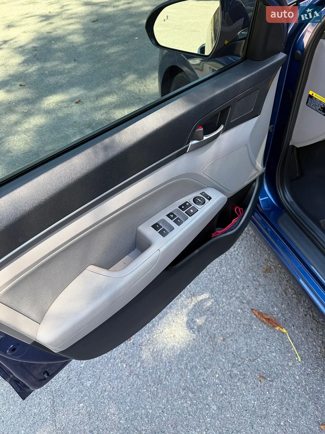 2018 Hyundai Elantra - мініатюра 16