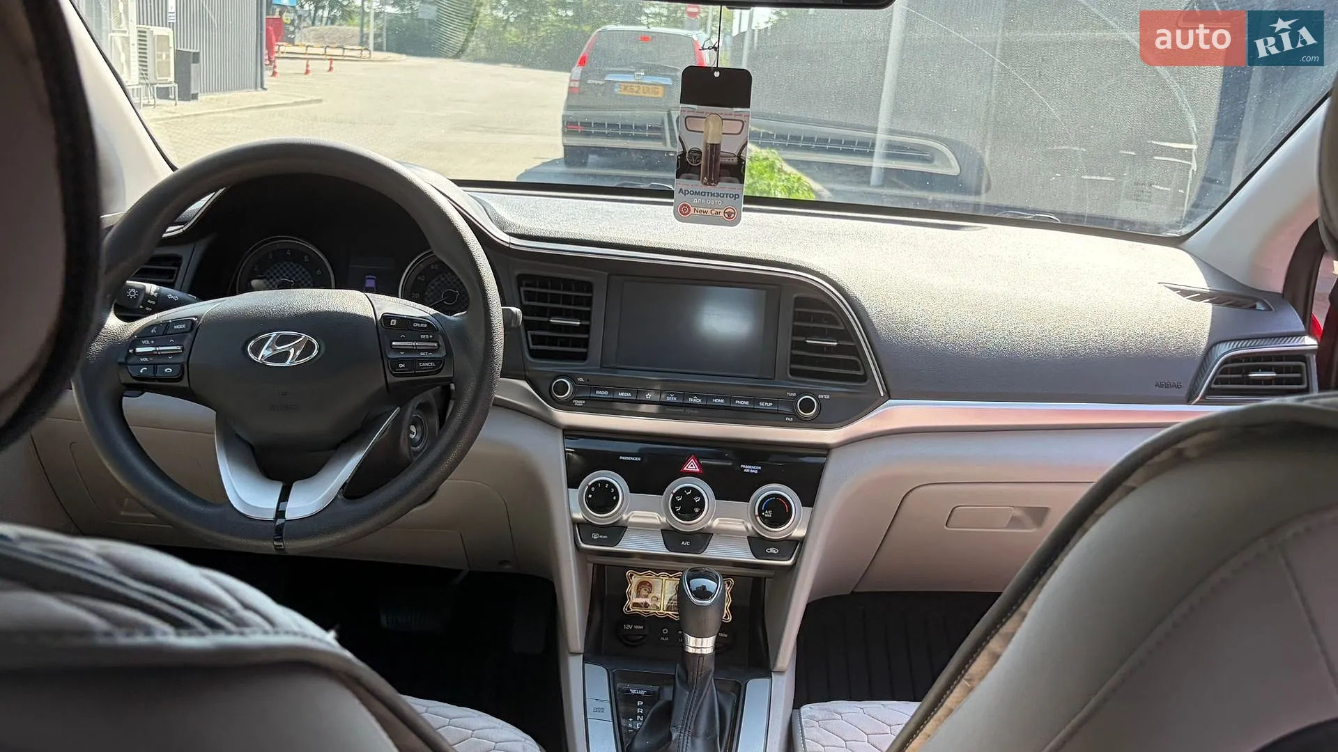 2018 Hyundai Elantra - мініатюра 13
