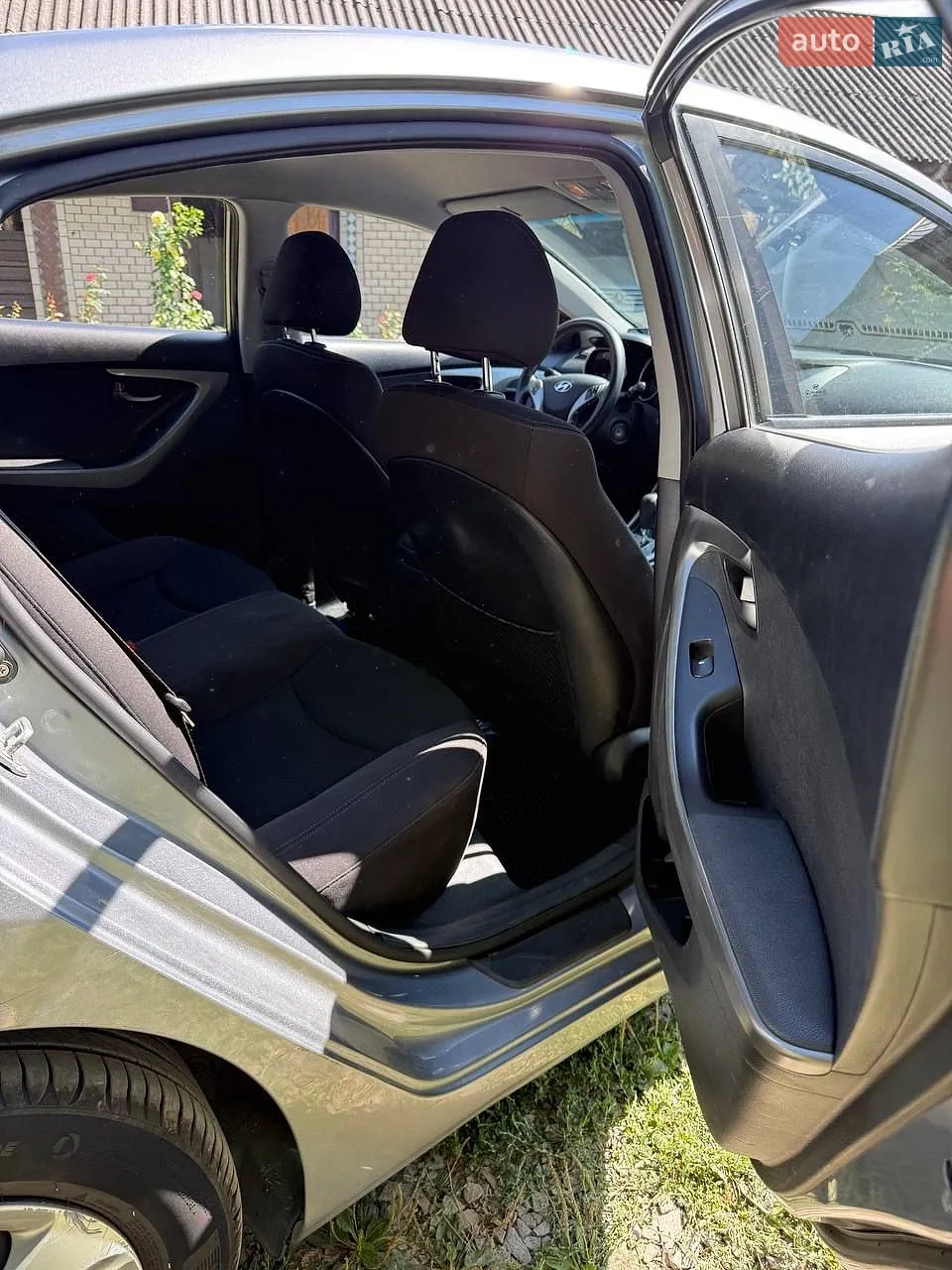 2013 Hyundai Elantra - мініатюра 5