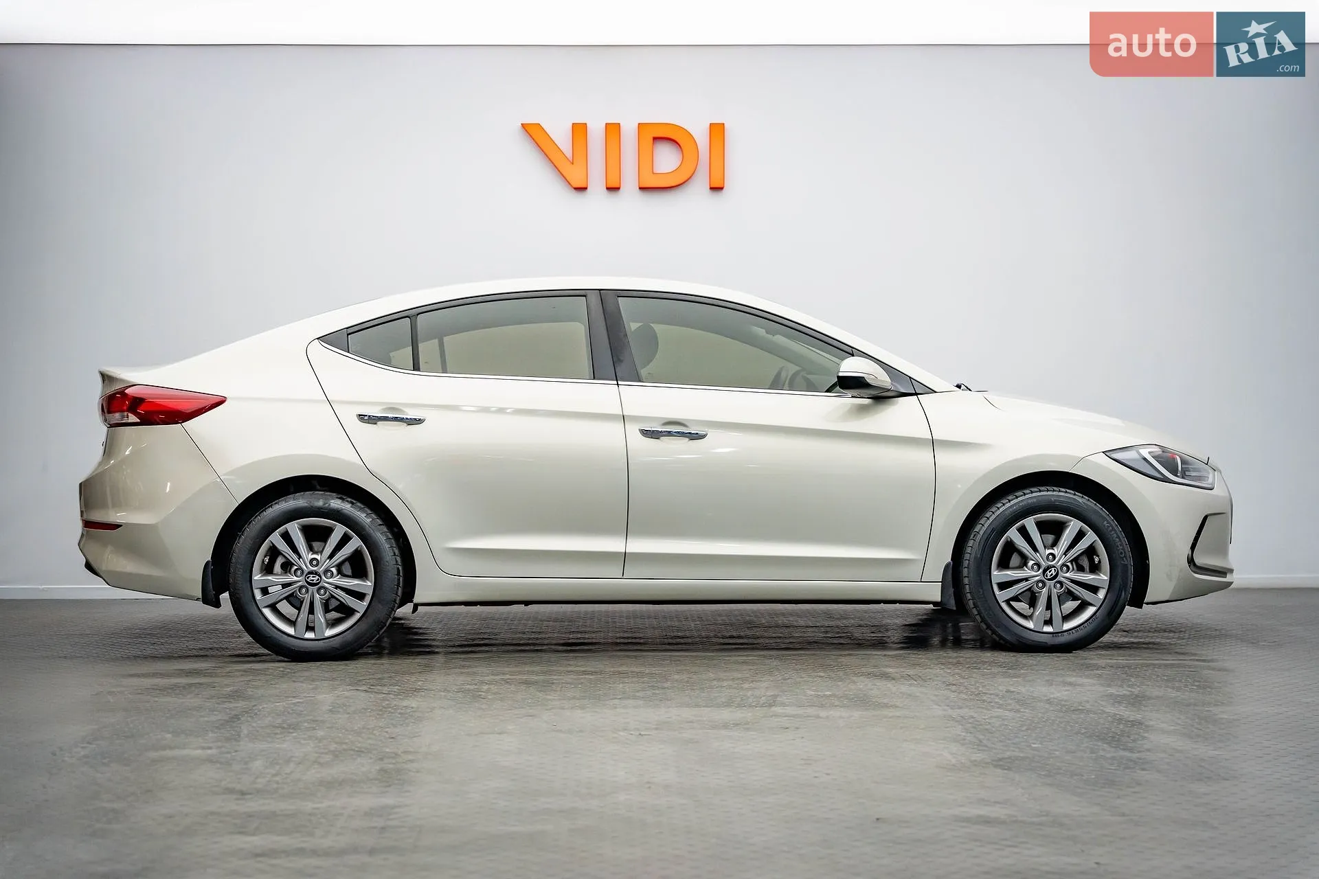 2018 Hyundai Elantra - мініатюра 4