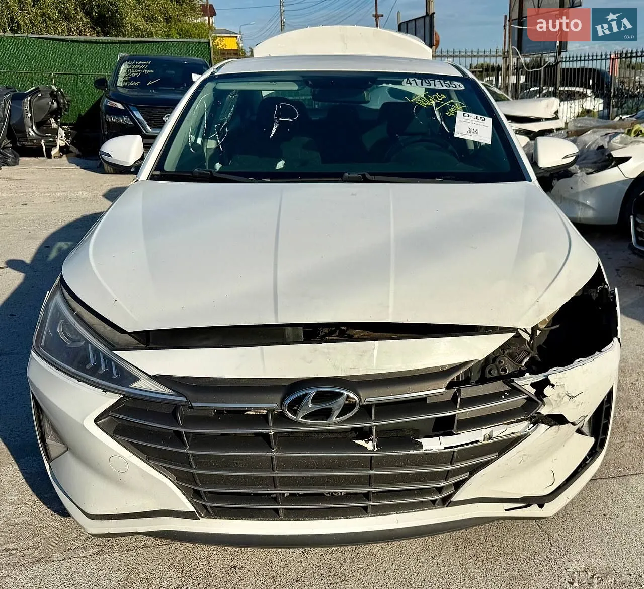 2019 Hyundai Elantra - мініатюра 3