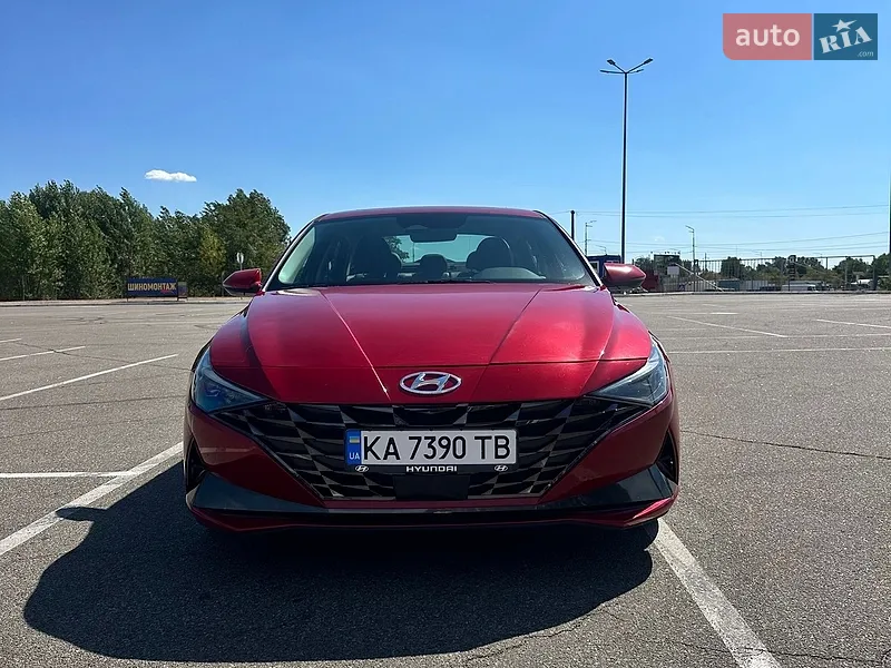 Hyundai Elantra 2021