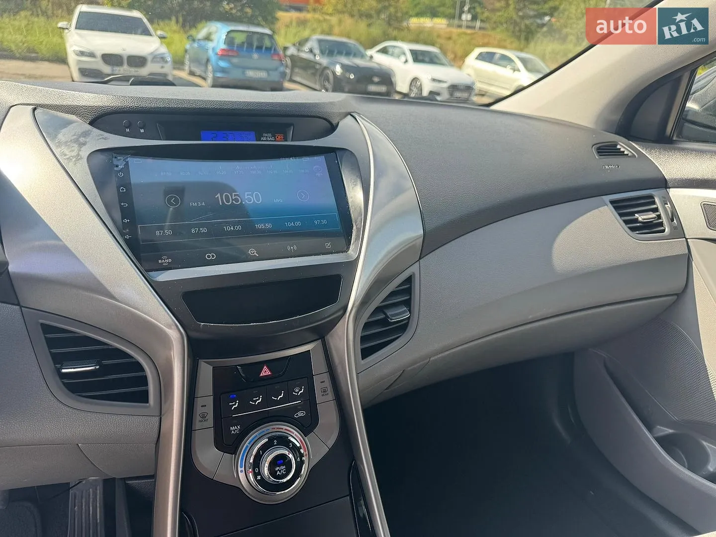 2012 Hyundai Elantra - мініатюра 12