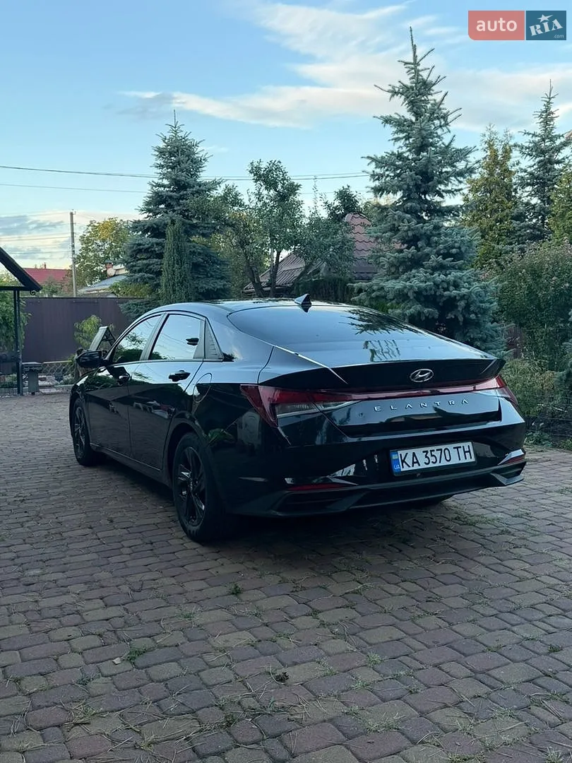 2022 Hyundai Elantra - мініатюра 5