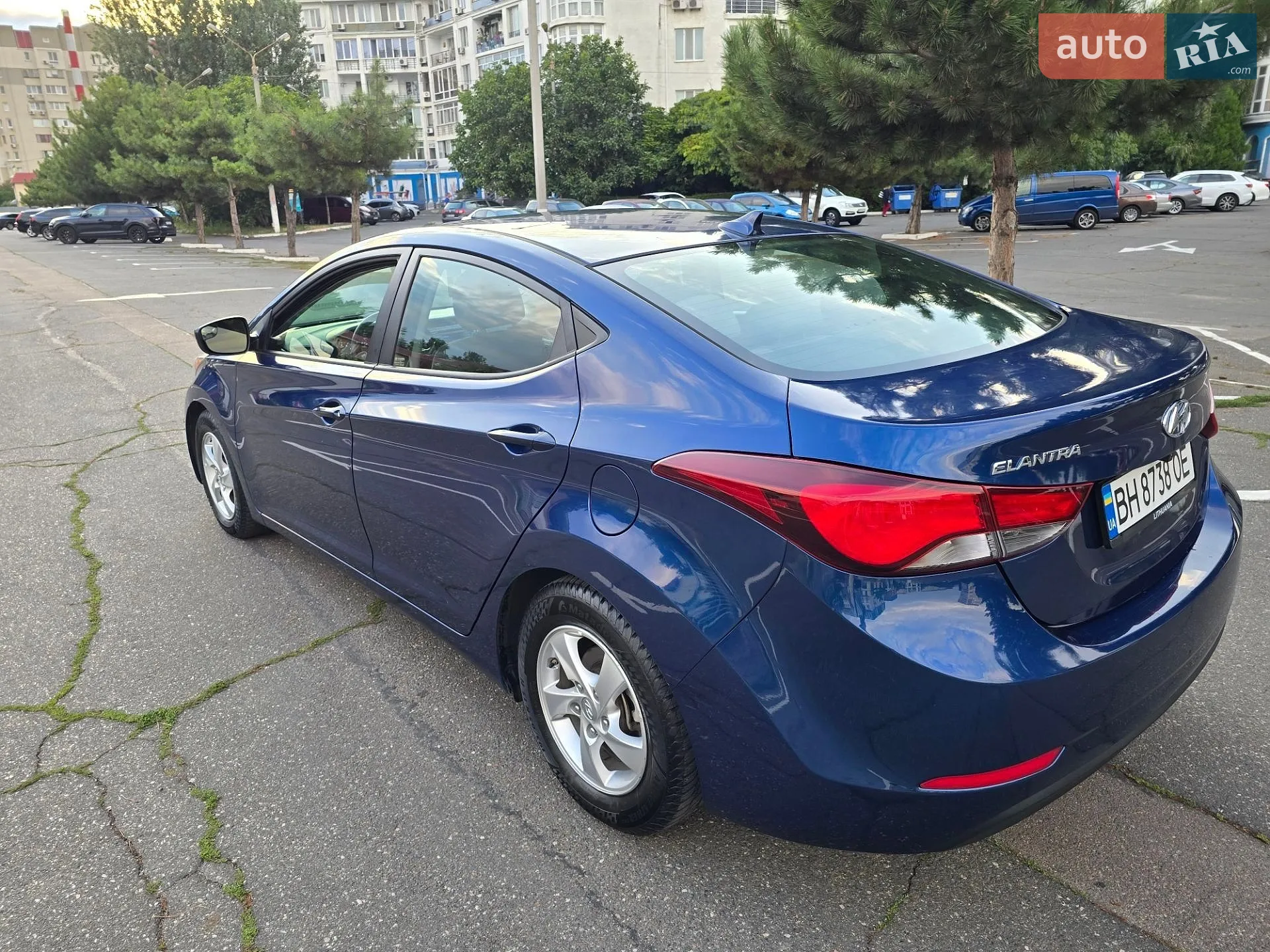 2014 Hyundai Elantra - мініатюра 12