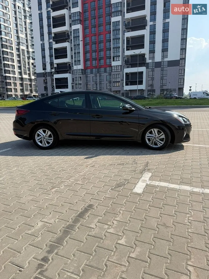 2019 Hyundai Elantra - мініатюра 6