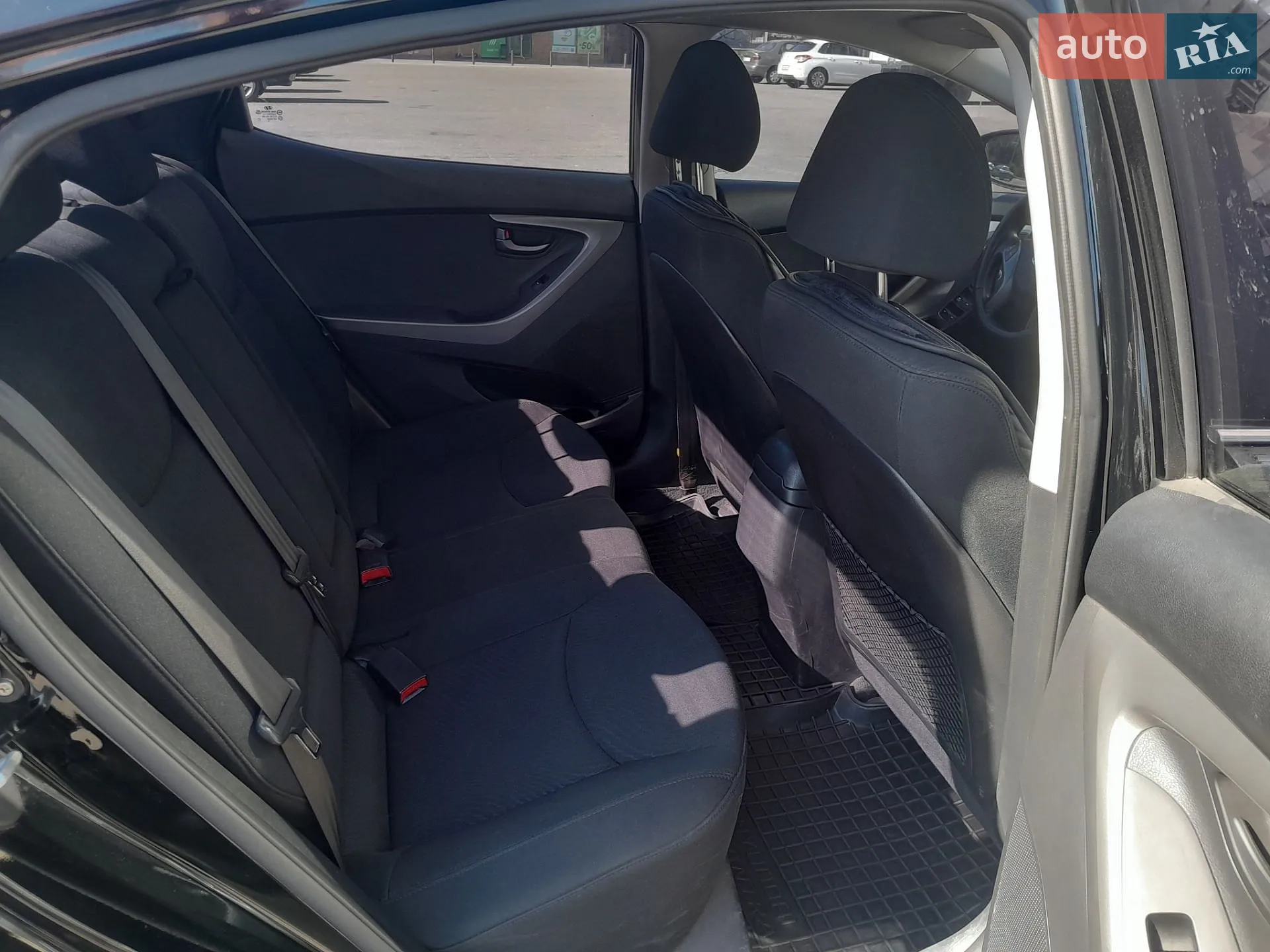 2014 Hyundai Elantra - мініатюра 10