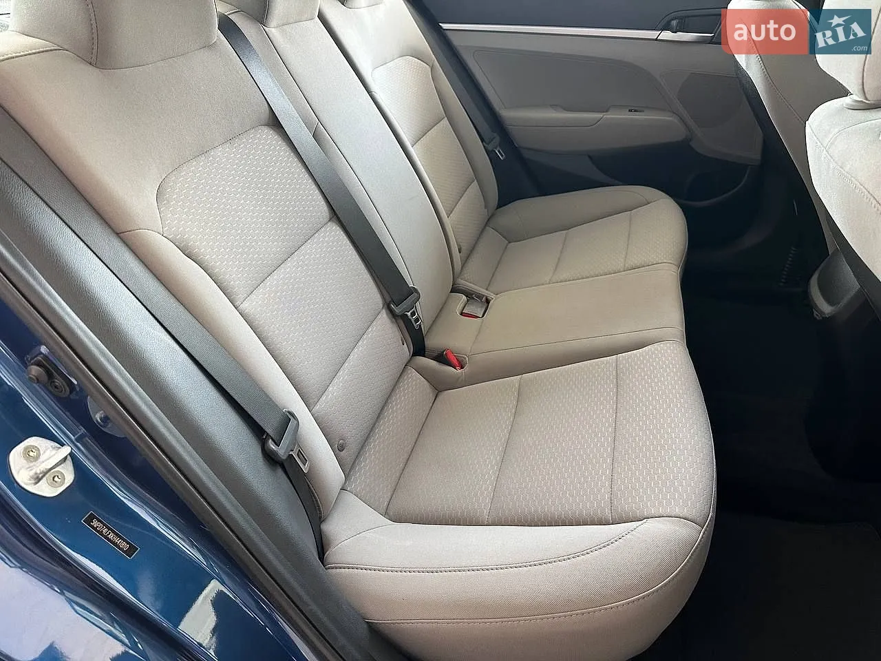 2018 Hyundai Elantra - мініатюра 16