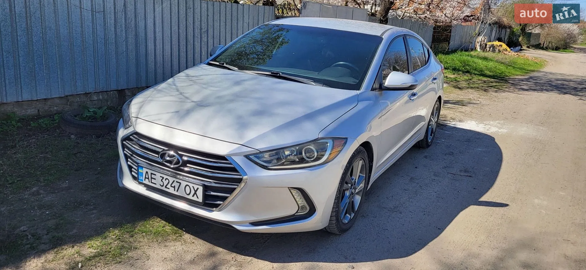 2016 Hyundai Elantra - мініатюра 3