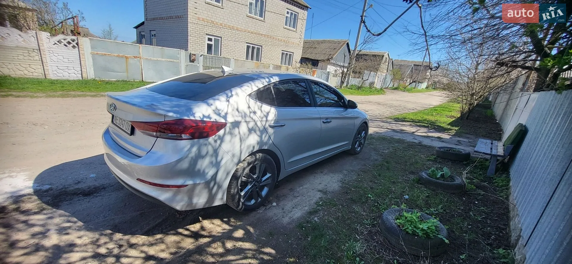 2016 Hyundai Elantra - мініатюра 7