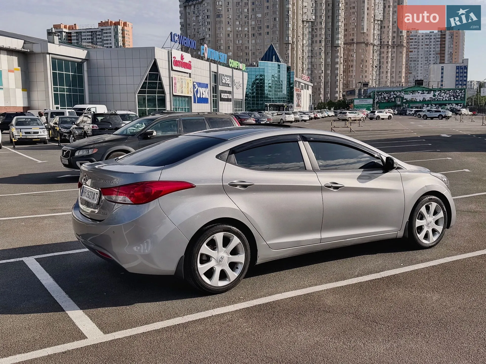 2012 Hyundai Elantra - мініатюра 17