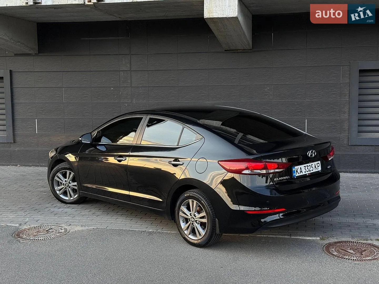 2018 Hyundai Elantra - мініатюра 9