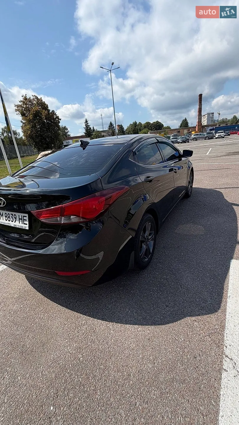 2015 Hyundai Elantra - мініатюра 6