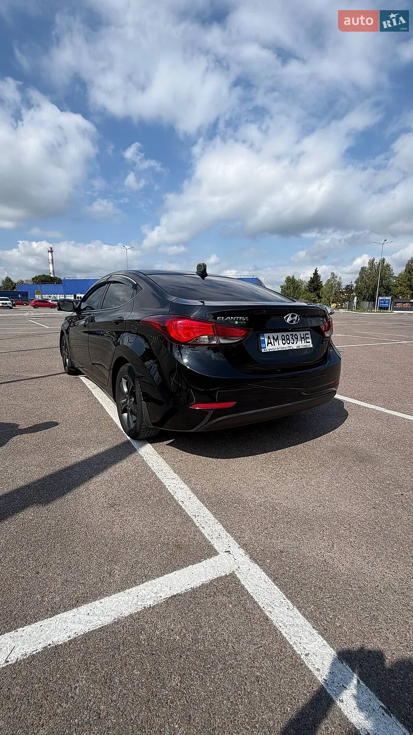 2015 Hyundai Elantra - мініатюра 7