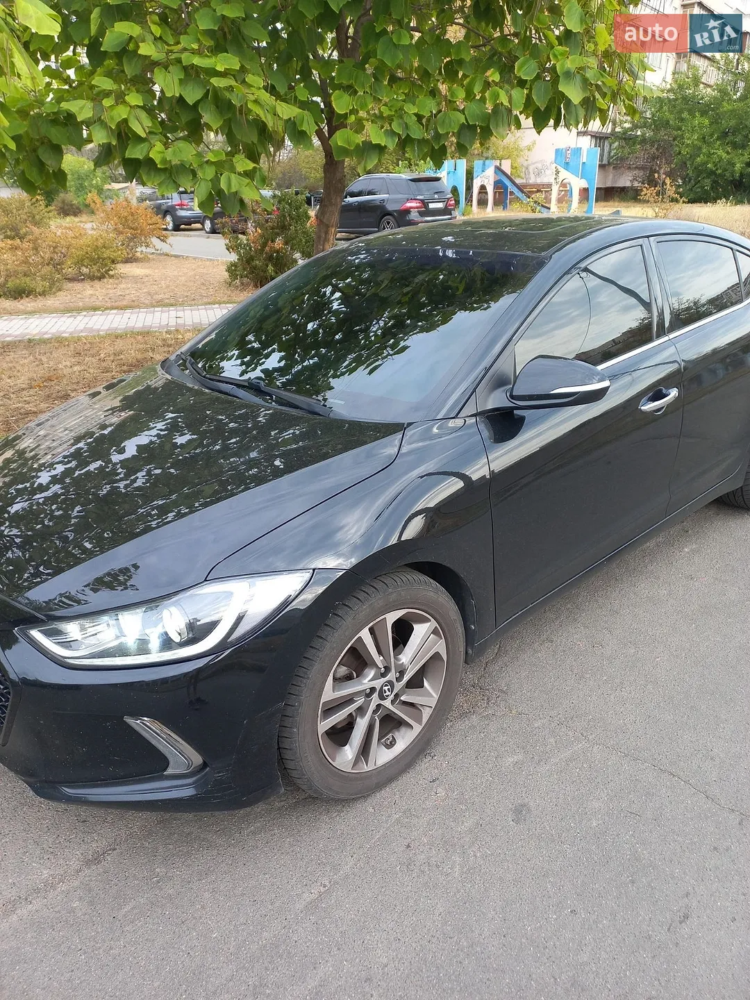 2016 Hyundai Elantra - мініатюра 5