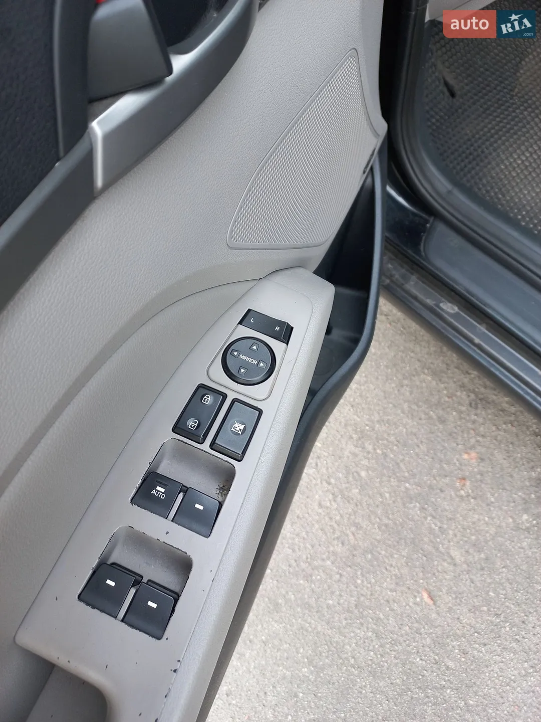 2016 Hyundai Elantra - мініатюра 15