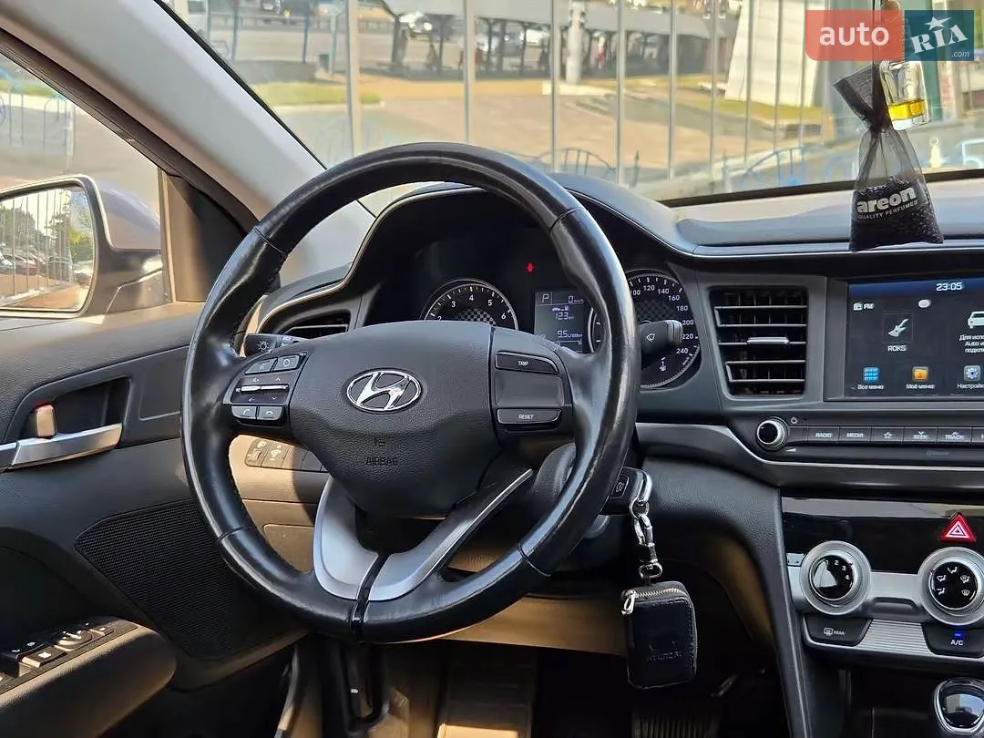 2020 Hyundai Elantra - мініатюра 23