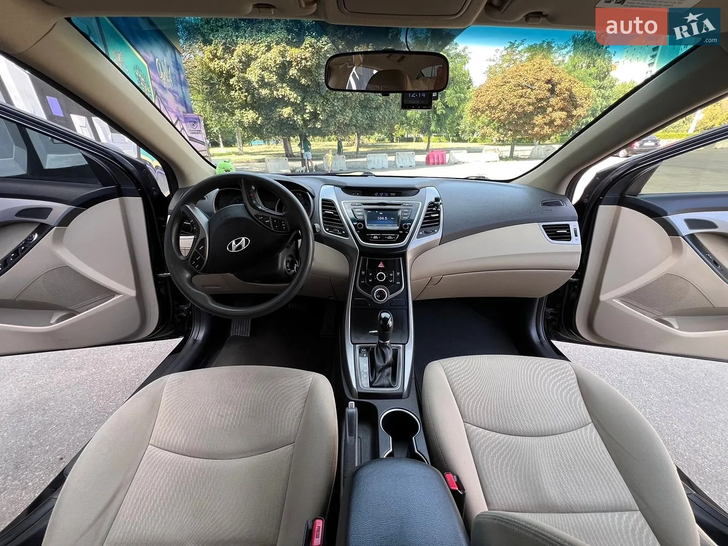 2014 Hyundai Elantra - мініатюра 6