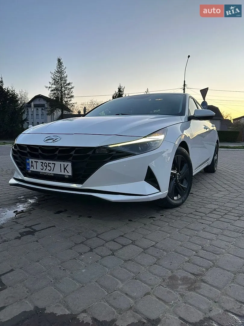 2022 Hyundai Elantra - мініатюра 4
