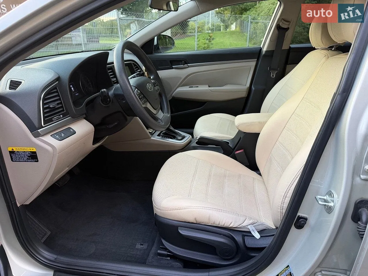 2018 Hyundai Elantra - мініатюра 12