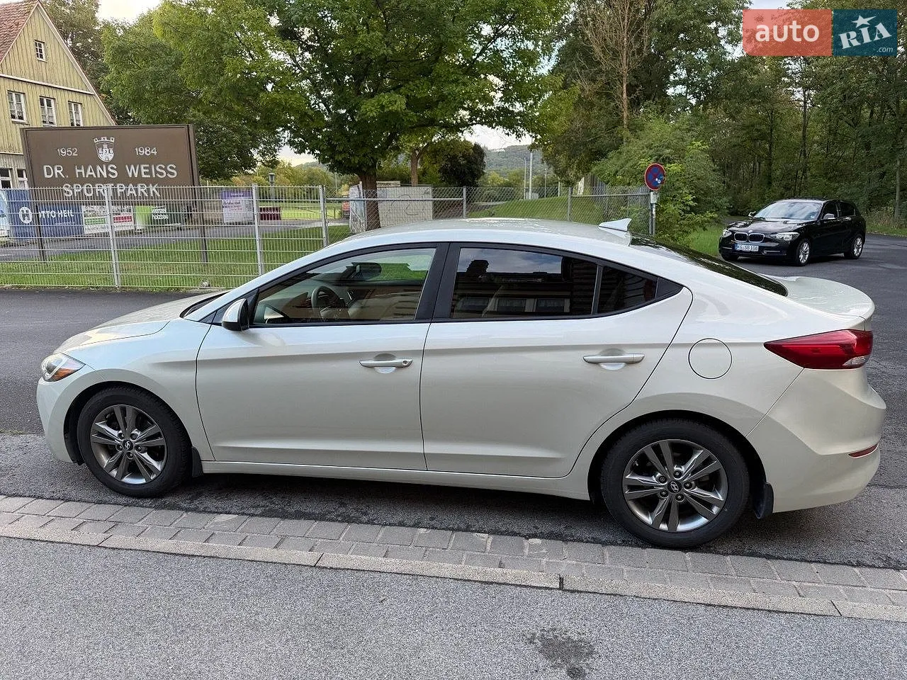 2018 Hyundai Elantra - мініатюра 4