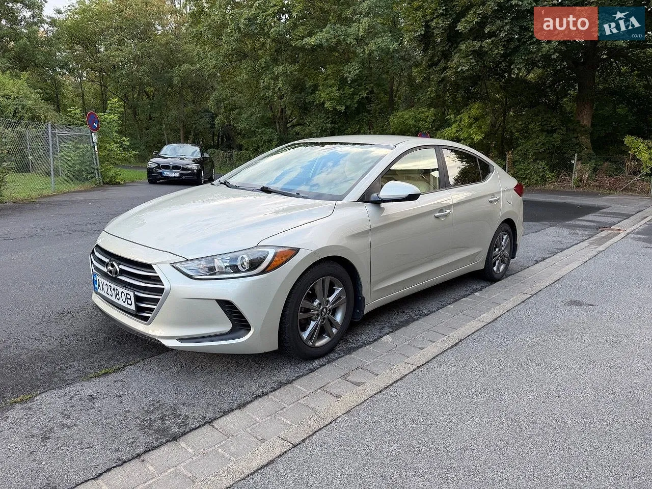 2018 Hyundai Elantra - мініатюра 3