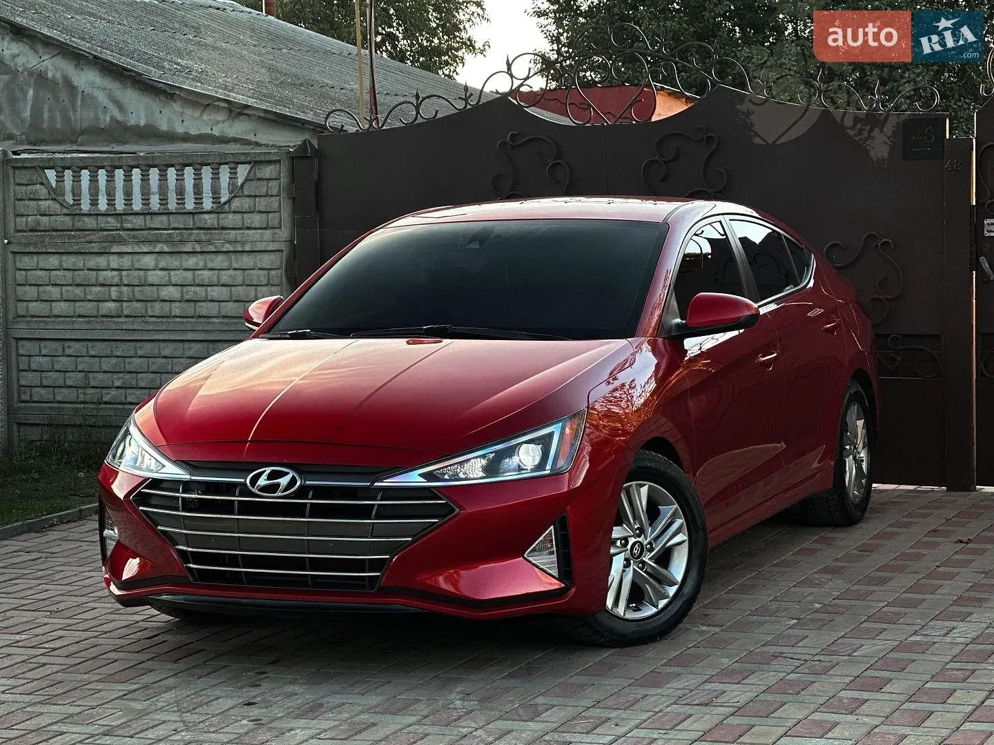 2020 Hyundai Elantra - фото 1