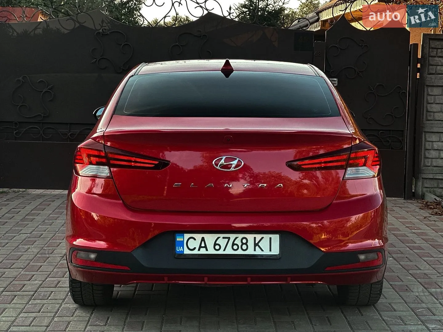 2020 Hyundai Elantra - мініатюра 8