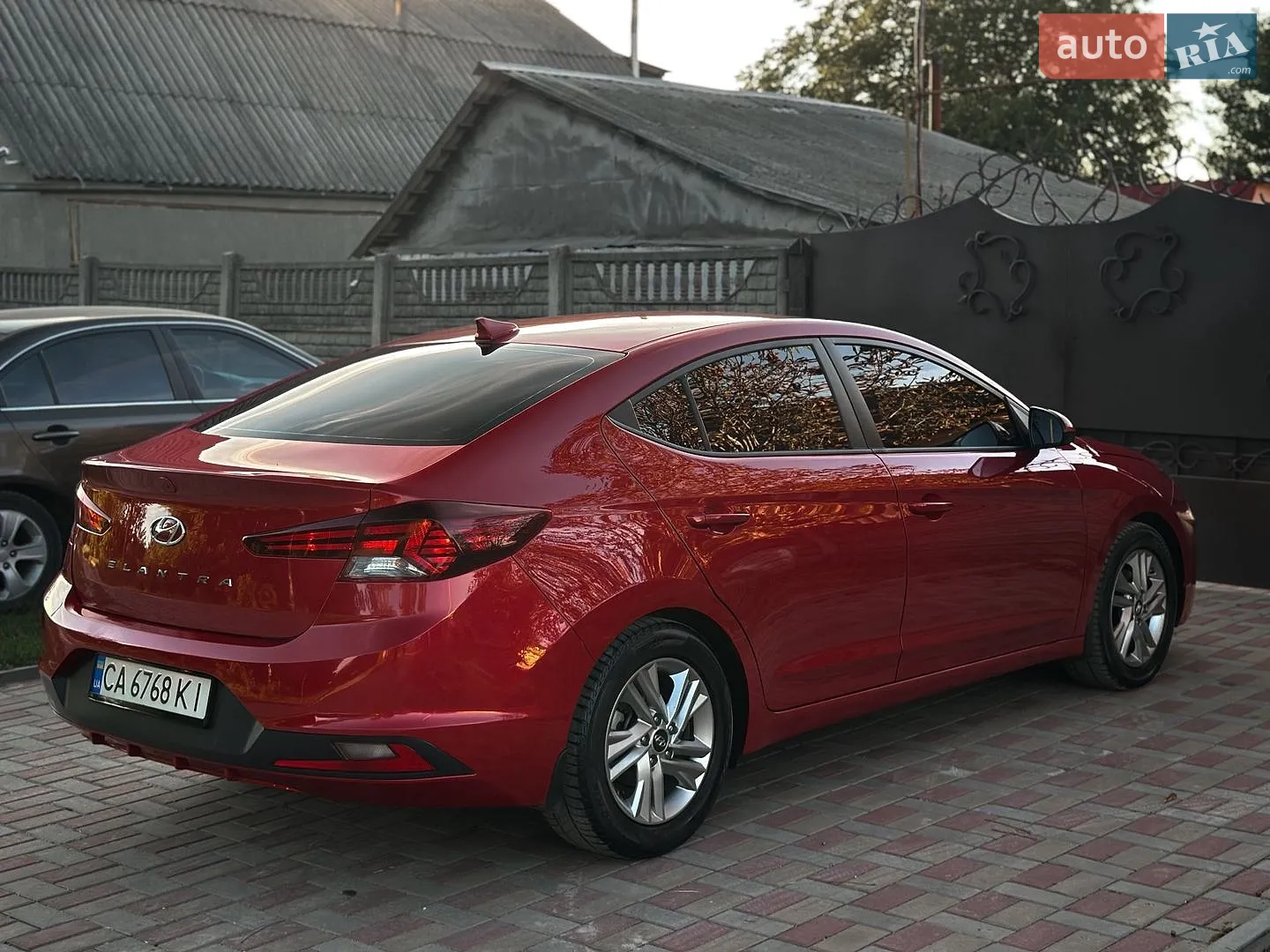 2020 Hyundai Elantra - мініатюра 10