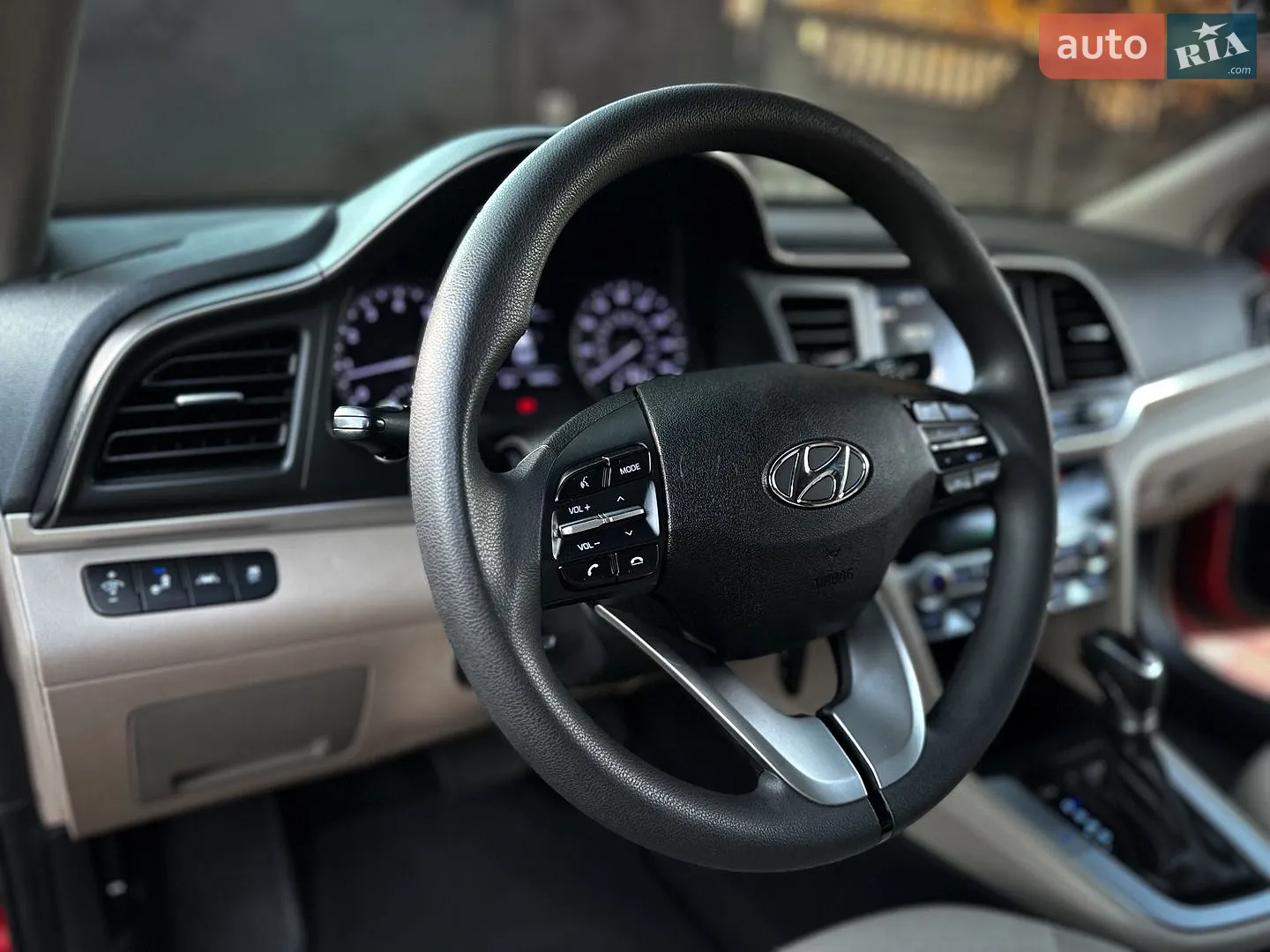 2020 Hyundai Elantra - мініатюра 17