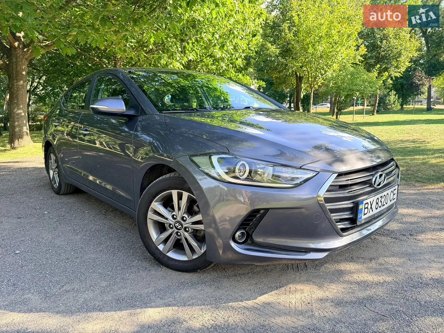 2018 Hyundai Elantra - фото 1