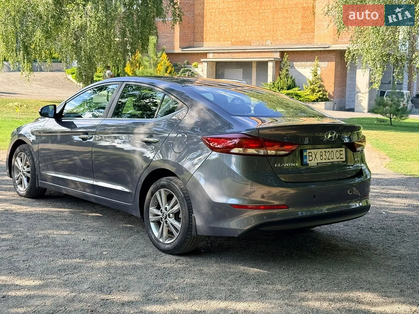 2018 Hyundai Elantra - мініатюра 18