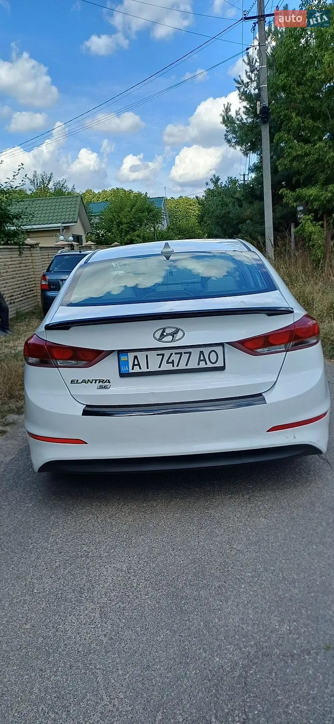 2016 Hyundai Elantra - мініатюра 6