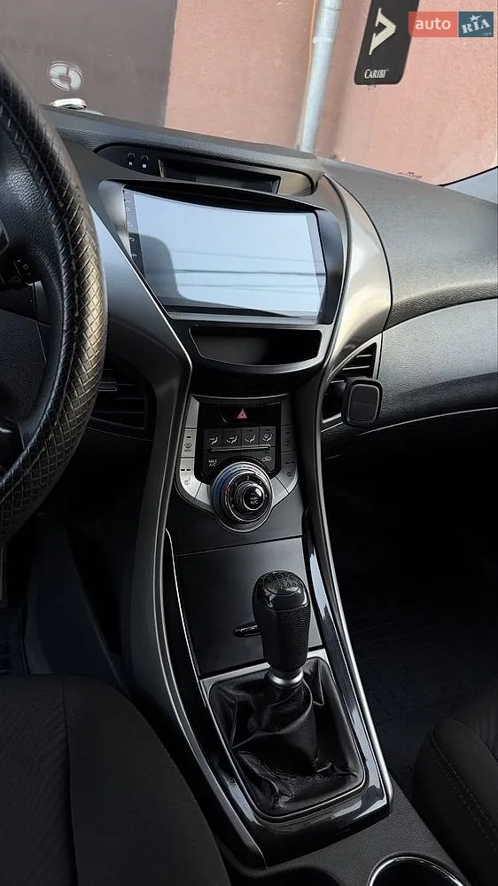 2013 Hyundai Elantra - мініатюра 15