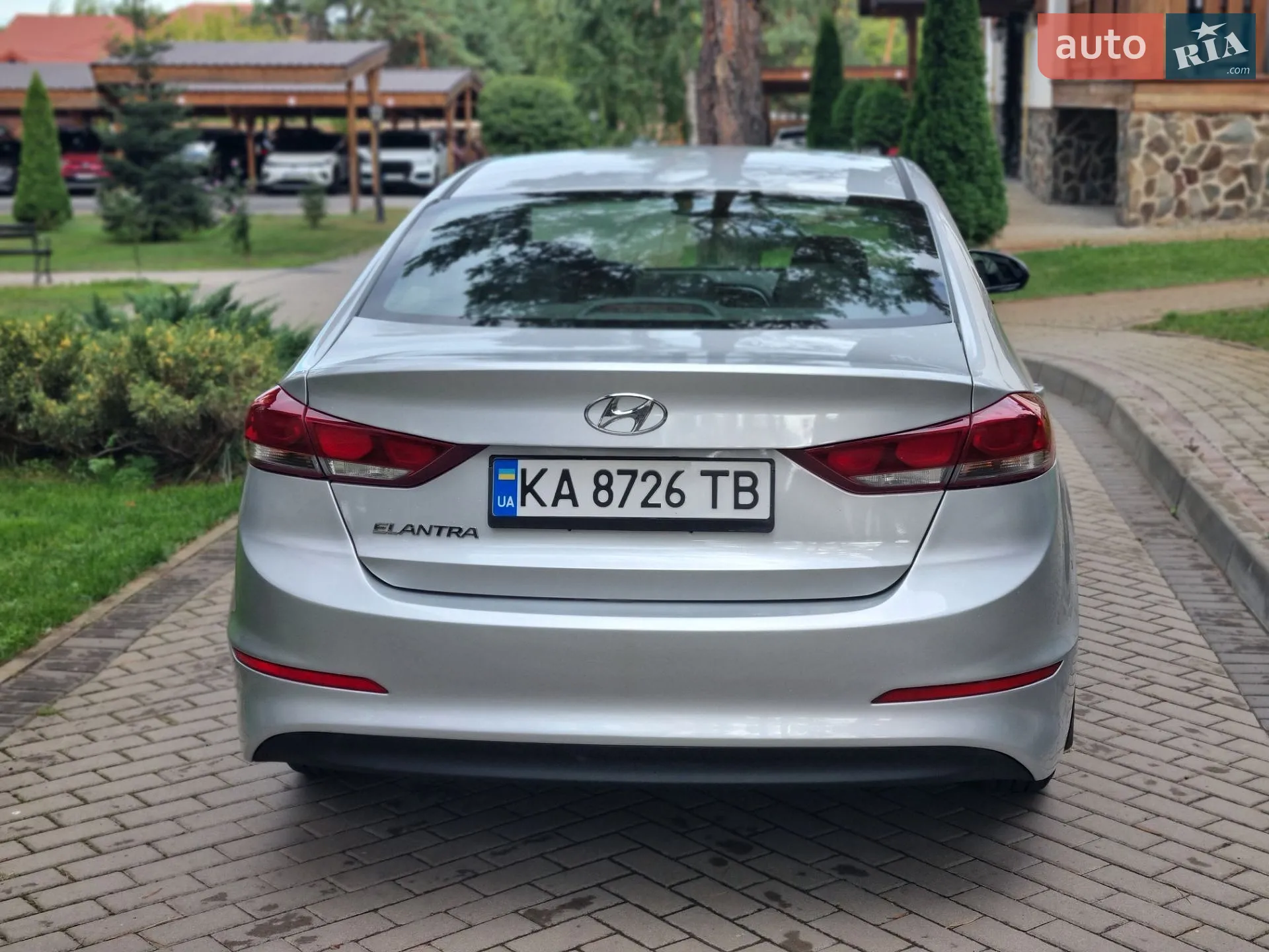 2017 Hyundai Elantra - мініатюра 4