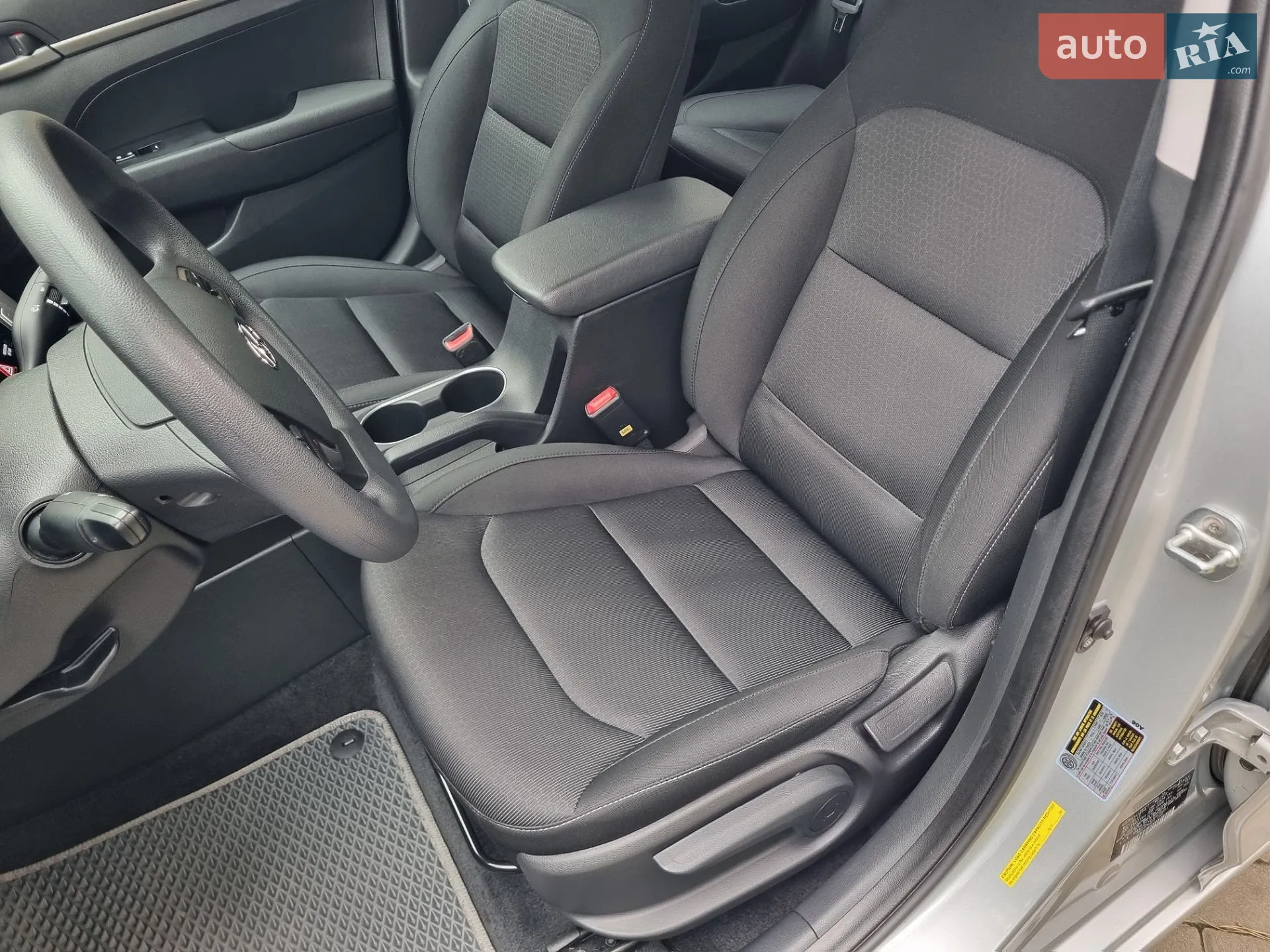 2017 Hyundai Elantra - мініатюра 14