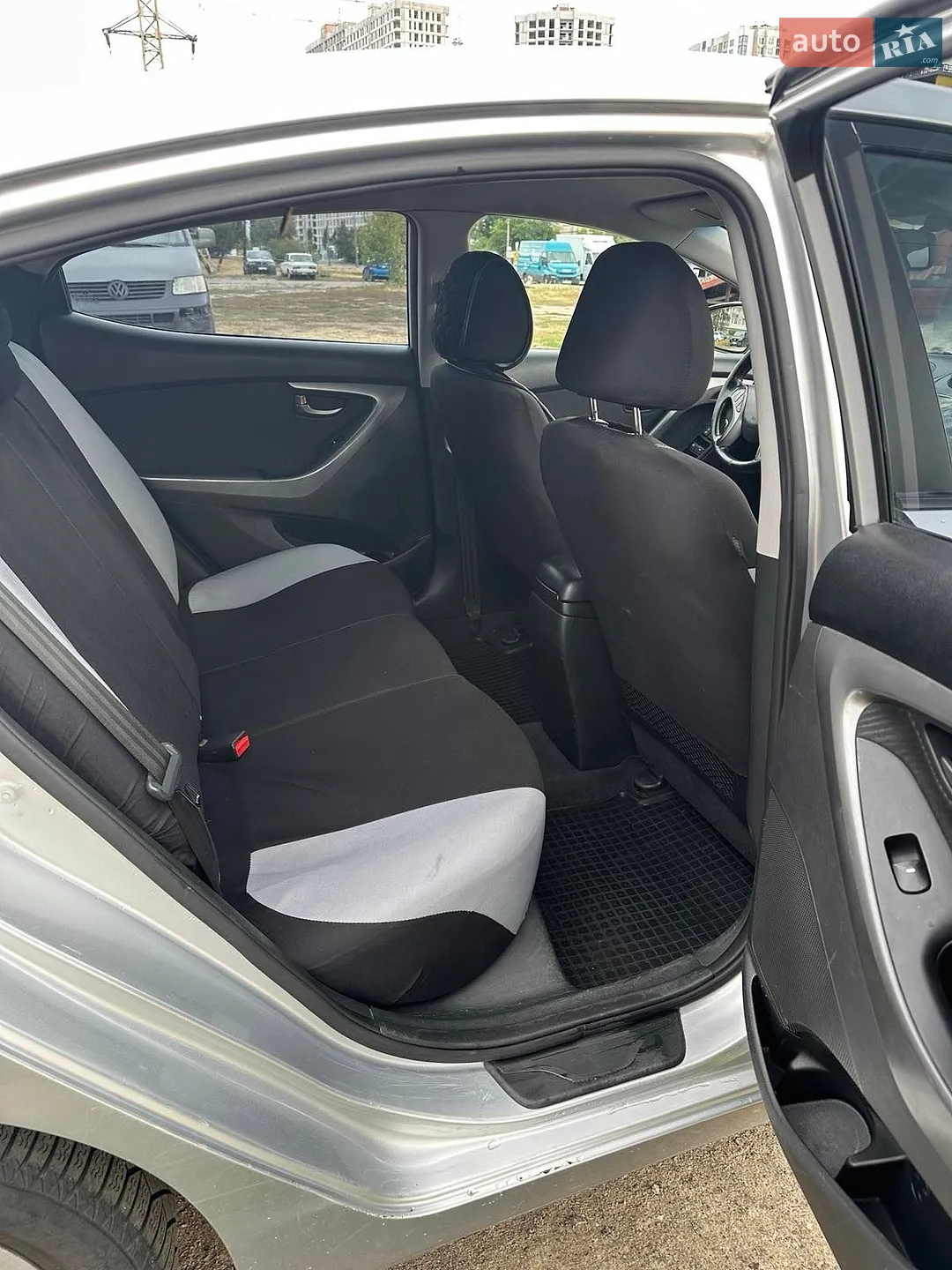 2013 Hyundai Elantra - мініатюра 6