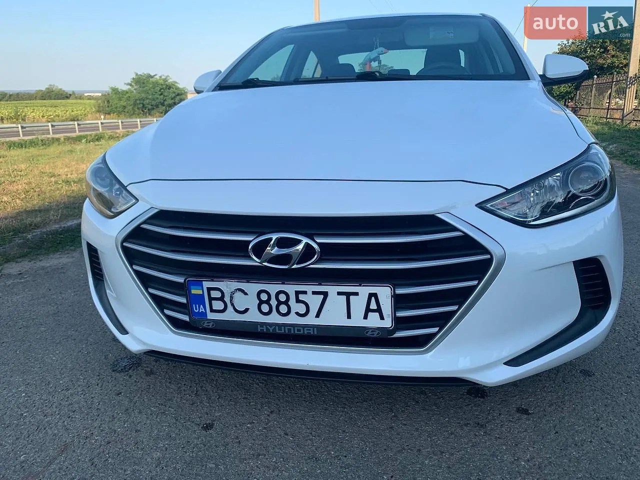 2018 Hyundai Elantra - мініатюра 9