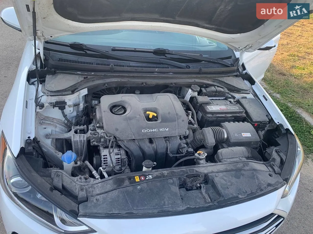 2018 Hyundai Elantra - мініатюра 24